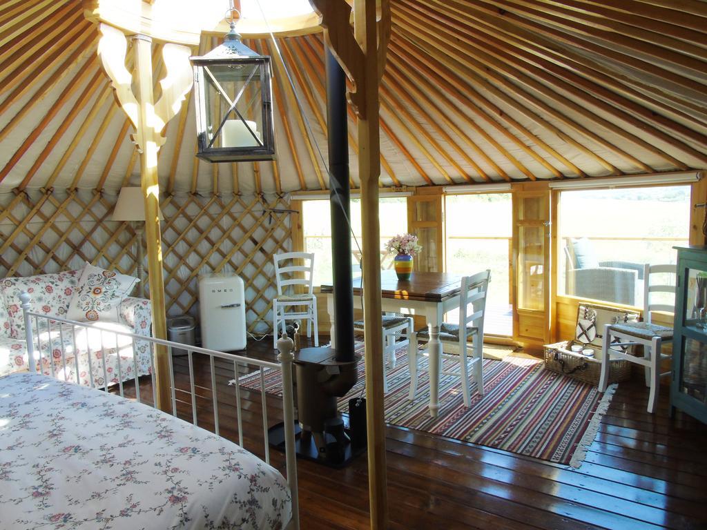 Glamping Abruzzo - The Yurt Hotell Catignano Exteriör bild